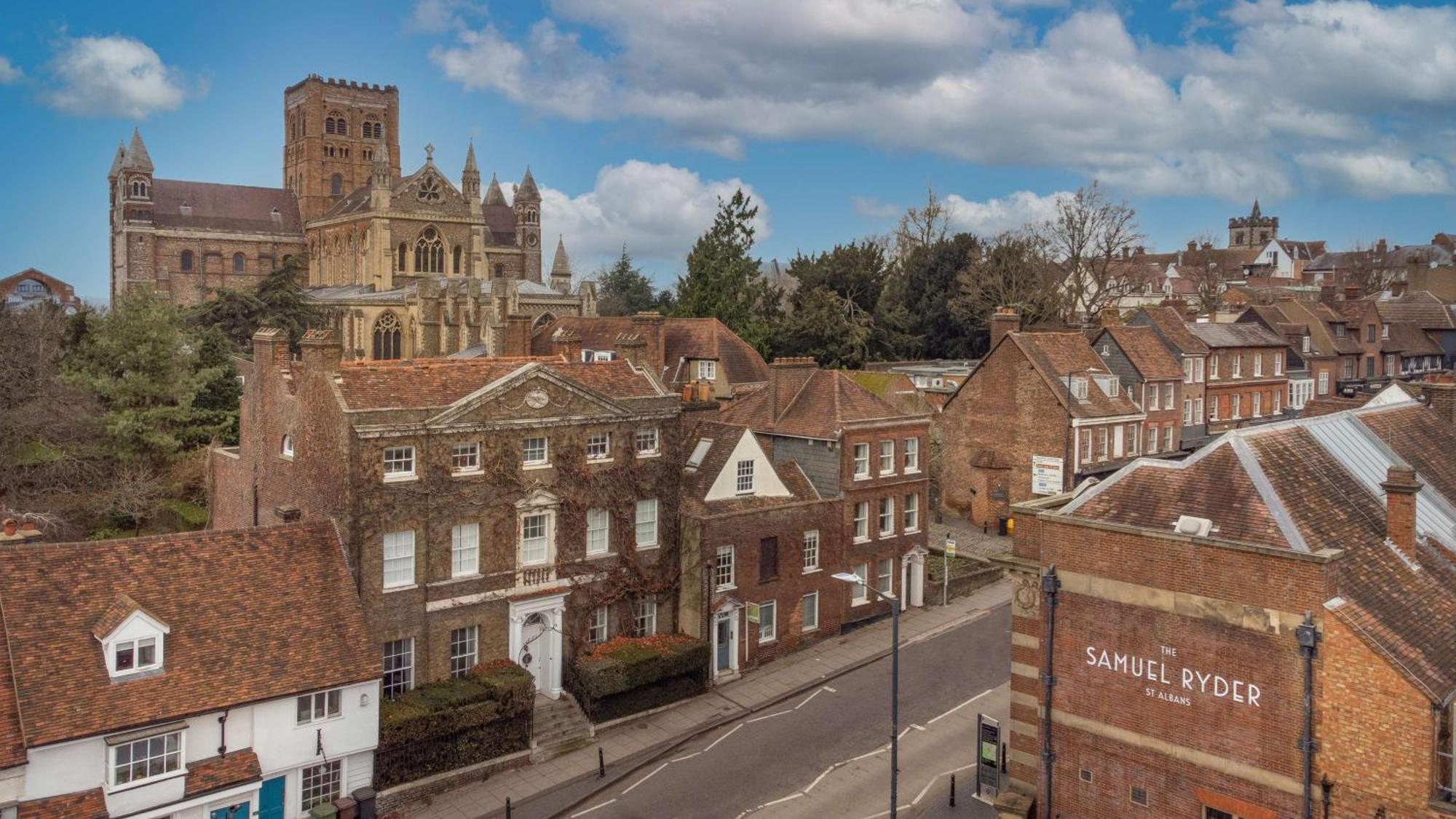 The Samuel Ryder Hotel St Albans, Tapestry Collection Hilton Buitenkant foto